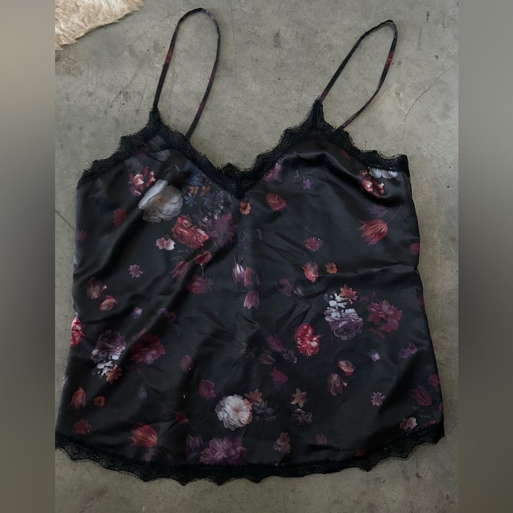 Chelsea 28 black and pink silk floral tank top, size M